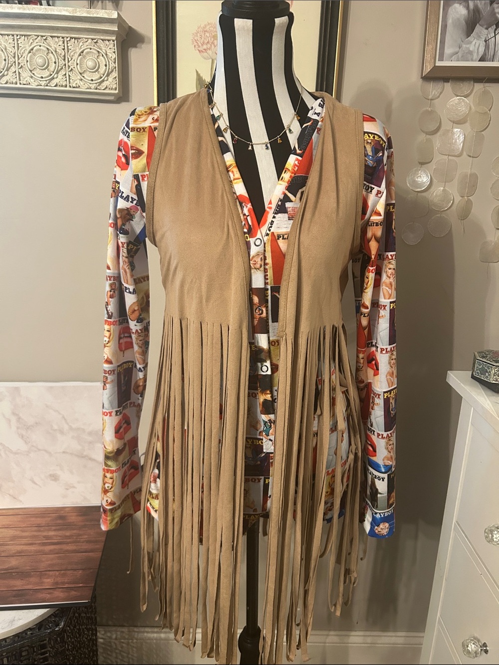 🌼☮️ Rare PLAYBOY x Yandy  Multicolor 70’s Retro Cover Print Romper costume ☮️🌼